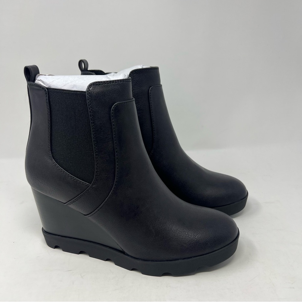 Gentle used XAppeal Elise Wedge Ankle Boots Black Faux Leather Size 8 Booties
